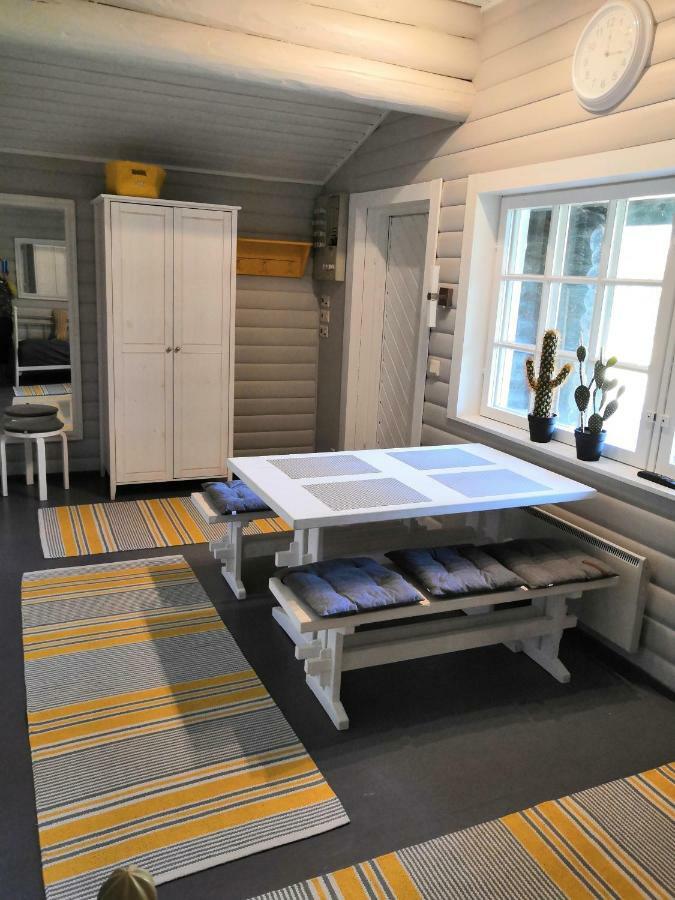 Koljonvirran Lomamoekit Hotel Iisalmi Ngoại thất bức ảnh